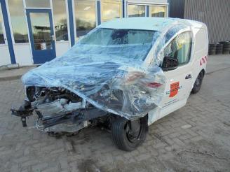 damaged machines Volkswagen Caddy Caddy Cargo V (SBA/SBH), Van, 2020 2.0 TDI BlueMotionTechnology 2022/1